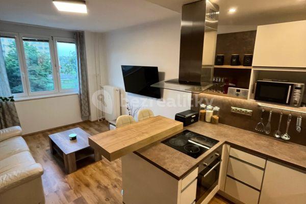 Predaj bytu 3-izbový 58 m², Kubánské náměstí, Hlavní město Praha