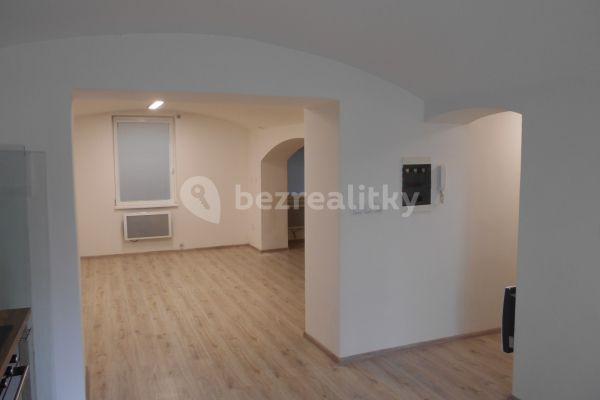 Prenájom bytu 2-izbový 57 m², Louny