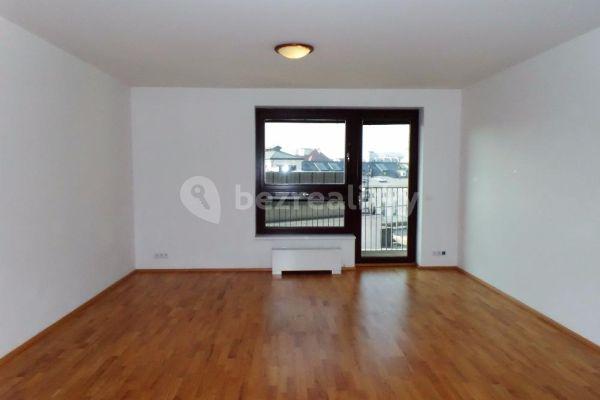 Prenájom bytu 2-izbový 72 m², U Uranie, Praha