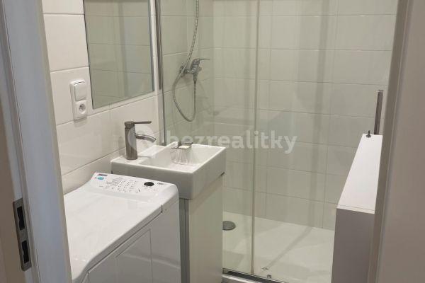 Prenájom bytu 2-izbový 40 m², Za Baštou, Kolín