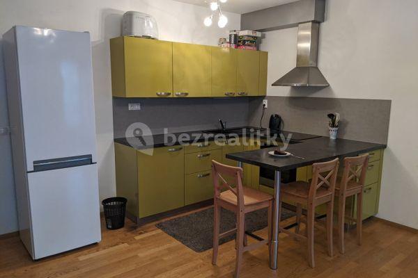 Prenájom bytu 2-izbový 58 m², Klatovská, Brno