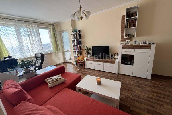 Predaj bytu 3-izbový 78 m², Karpatské námestie, Rača