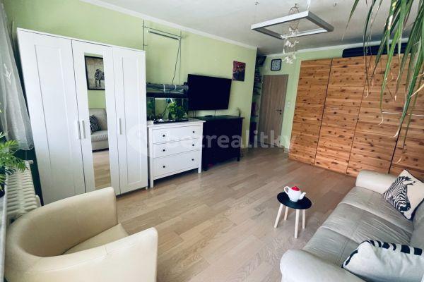 Predaj bytu 3-izbový 71 m², Jarníkova, Praha