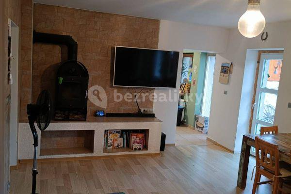 Prenájom domu 90 m², pozemek 550 m², Ostrov u Macochy