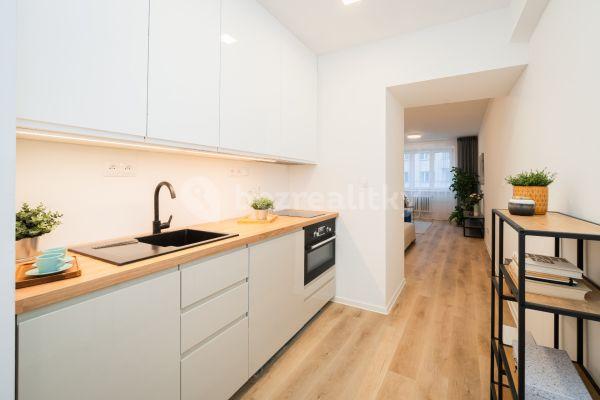 Predaj bytu 1-izbový 34 m², Dělnická, Hlavní město Praha