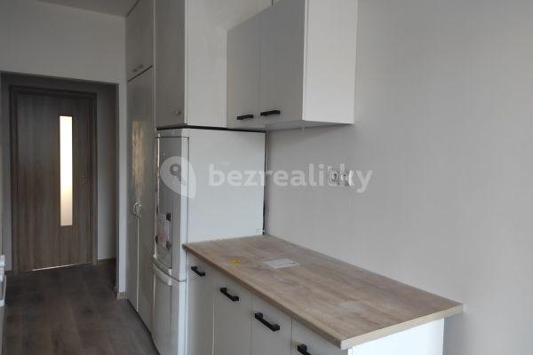 Prenájom bytu 3-izbový 72 m², Brechtova, Hlavní město Praha