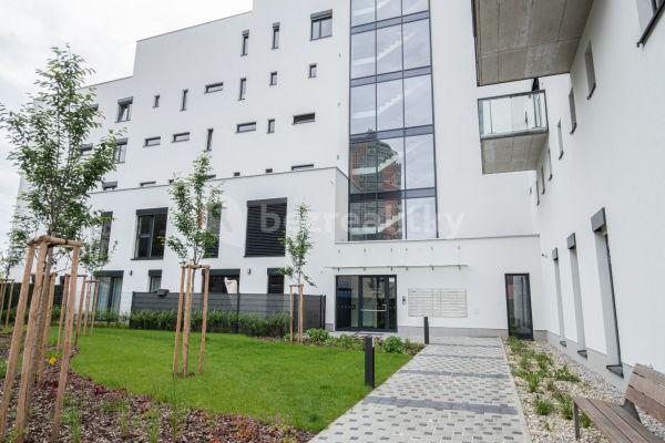 Prenájom bytu 2-izbový 55 m², Za Strašnickou vozovnou, Praha