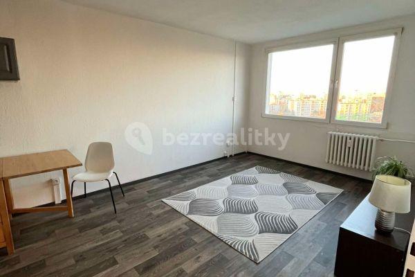 Prenájom bytu 2-izbový 40 m², Švédská, Kladno