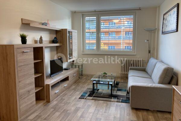 Prenájom bytu 3-izbový 66 m², Kukelská, Praha