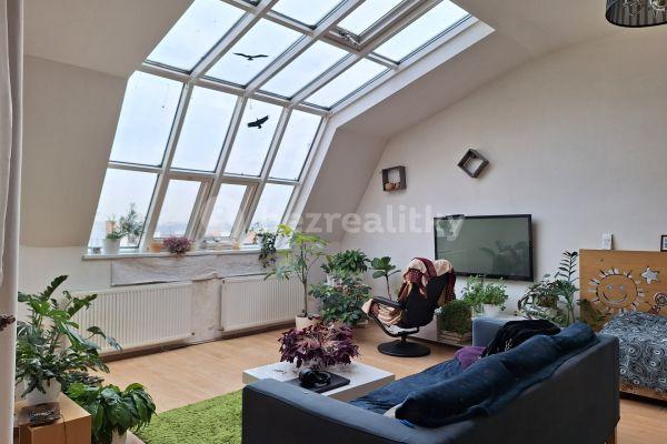 Prenájom bytu 2-izbový 85 m², Václavkova, Hlavní město Praha