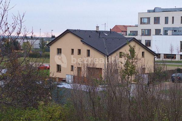 Prenájom domu 180 m², pozemek 500 m², Nad Přední skálou, Chýně