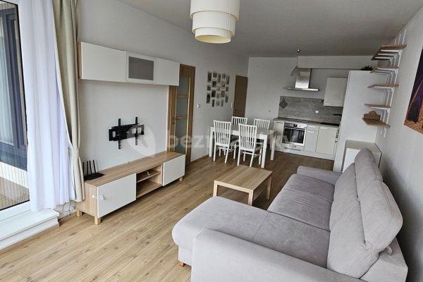 Prenájom bytu 2-izbový 54 m², Makedonská, Hlavní město Praha