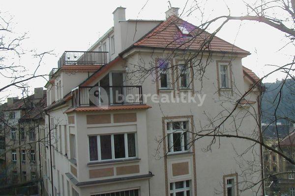 Prenájom bytu 3-izbový 103 m², Zapova, 